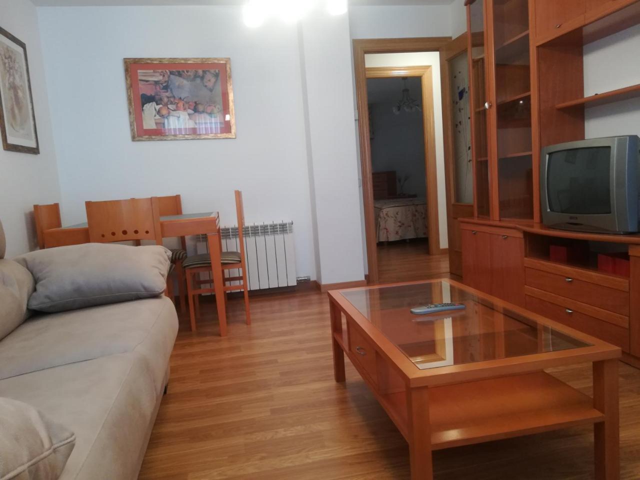 Apartamento "Paseo Del Sauco" Ezcaray Exteriör bild