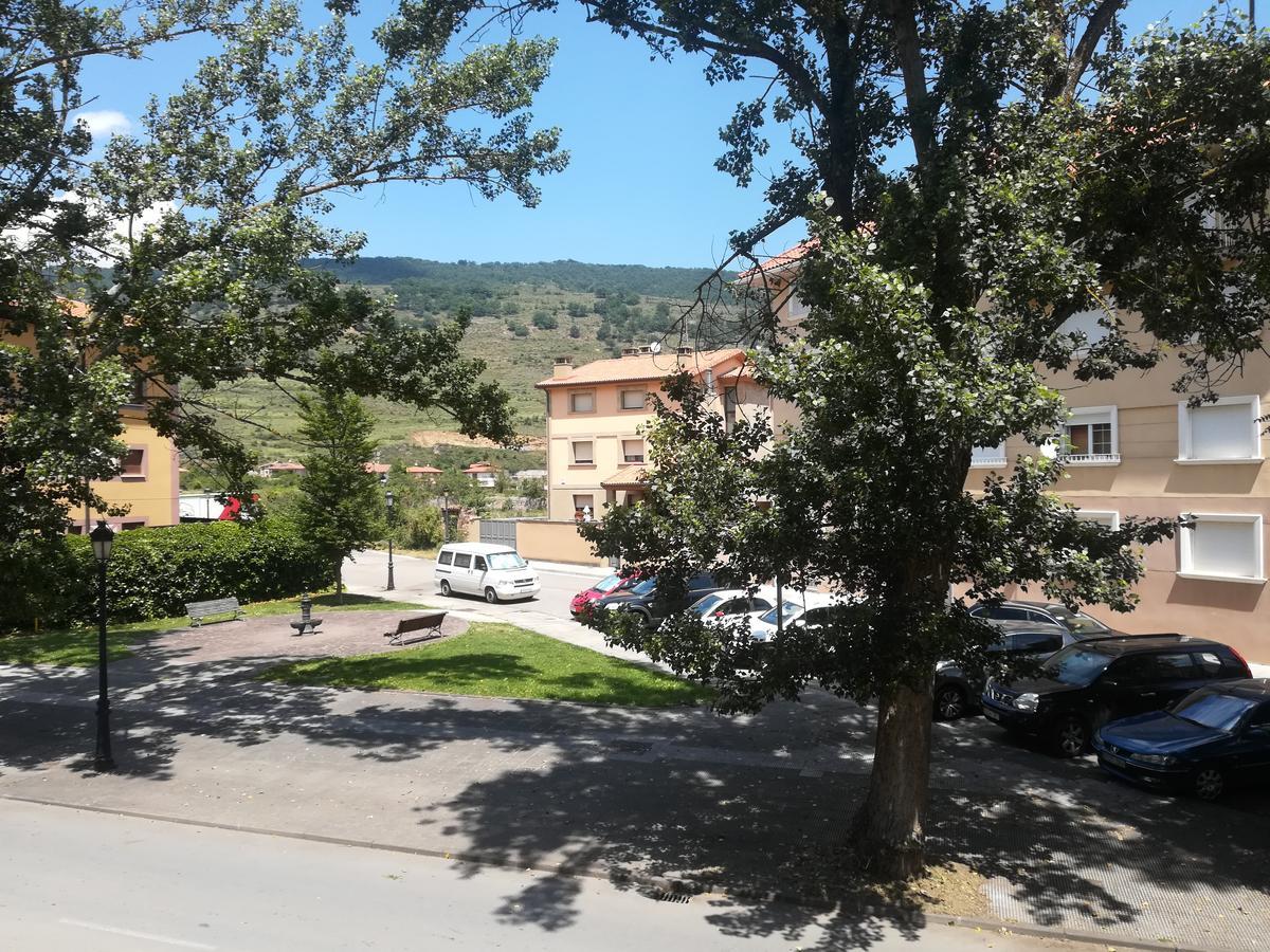 Apartamento "Paseo Del Sauco" Ezcaray Exteriör bild
