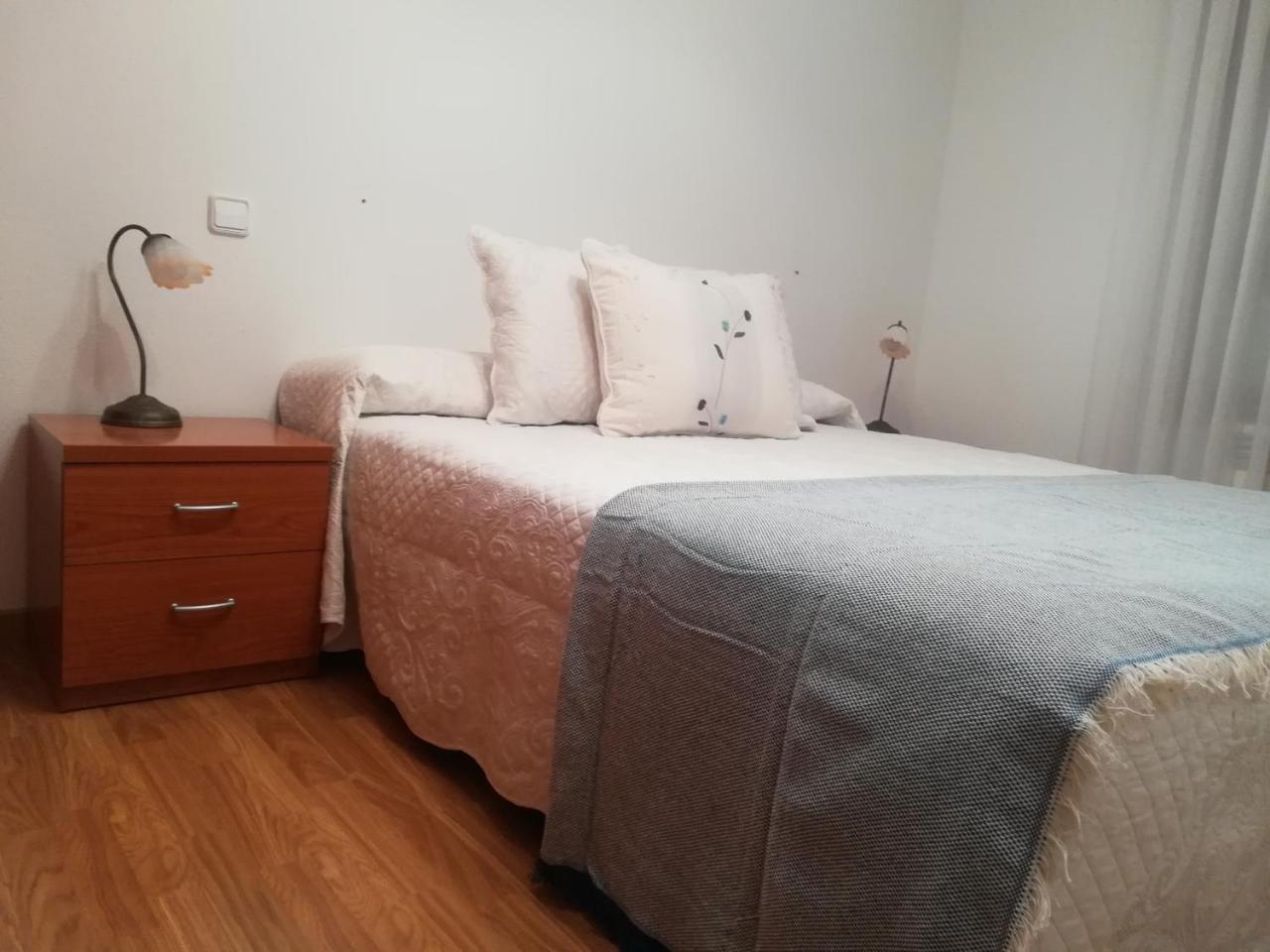 Apartamento "Paseo Del Sauco" Ezcaray Exteriör bild